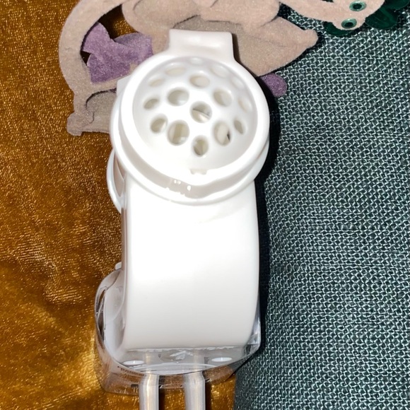 Bath & Body Works MISTLETOE MOUSE Wallflower Plug - Picture 2 of 2